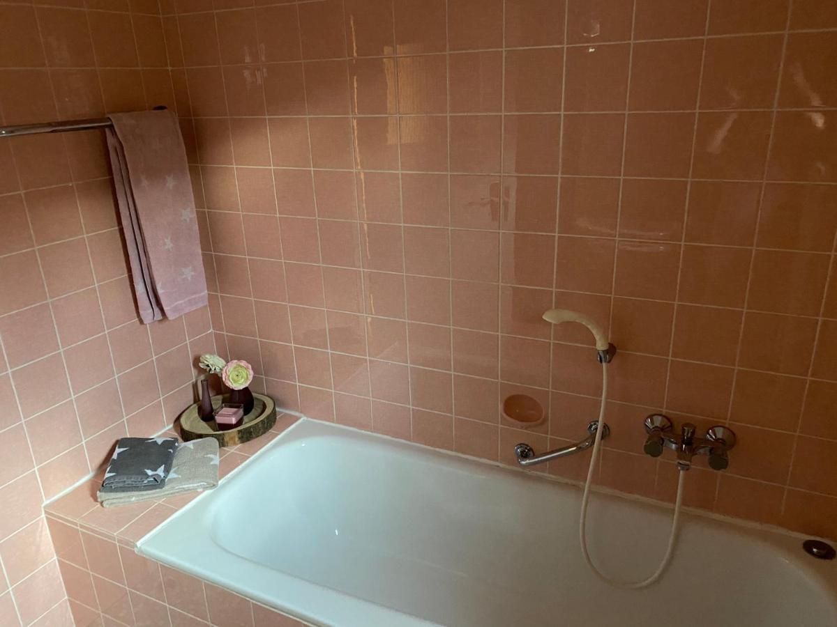 Gemuetliche Wohnung Naehe Schloss บีเดนคอพฟ์ ภายนอก รูปภาพ